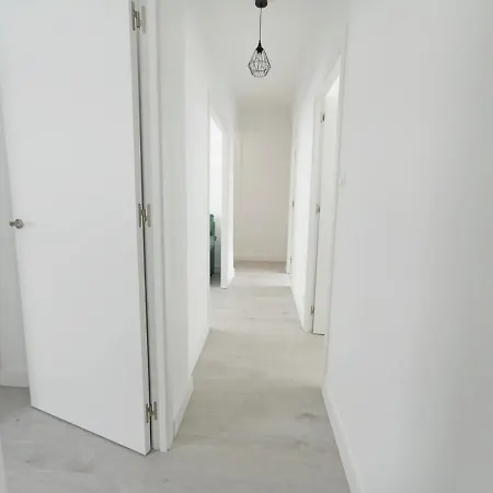 Entresuelo Luminoso Cerca De Escano *